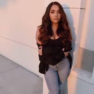 Meet your Posher, Tessa